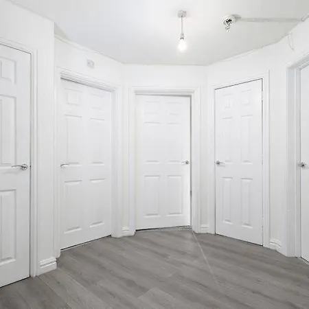 La Casita, Quarry - 2 Bedroom Entire Apartment With Free Parking Glasgow Exterior photo