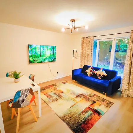 La Casita, Quarry - 2 Bedroom Entire Apartment With Free Parking Glasgow Exterior photo