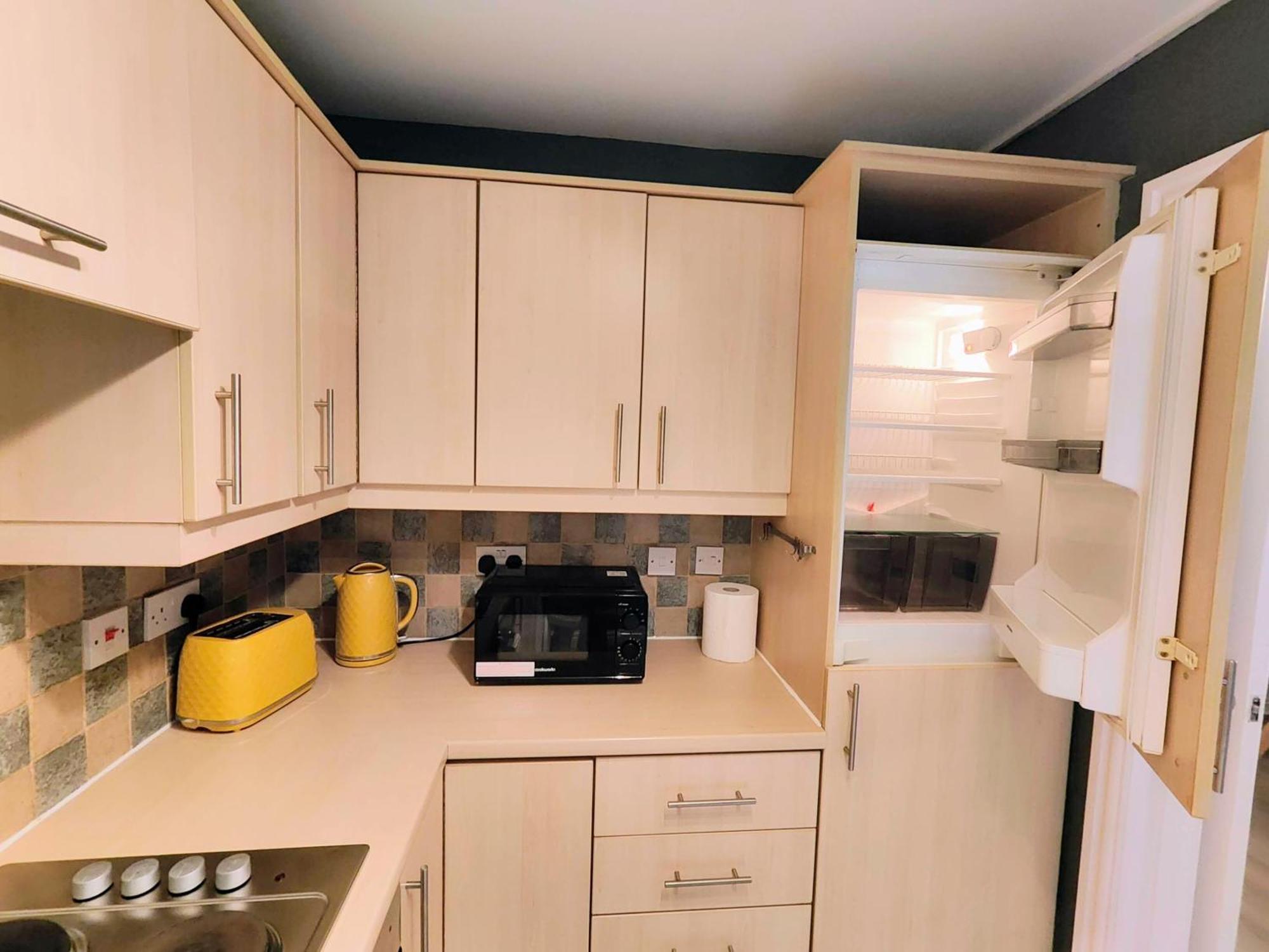Апартаменты La Casita, Quarry - 2 Bedroom Entire With Free Parking
